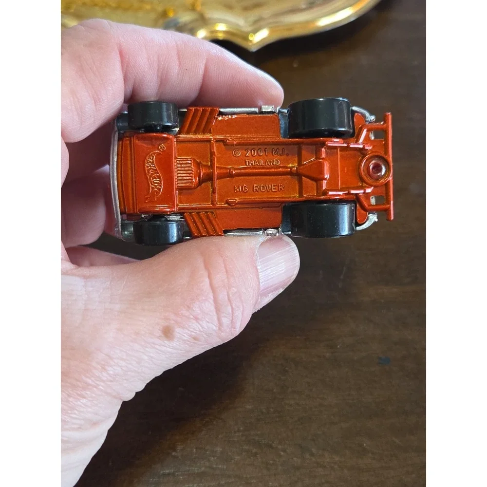 2001 Hot Wheels #1 First Birthday Morris Wagon